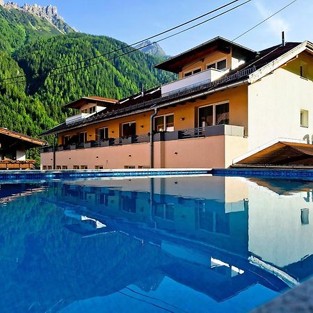 Dorf.Apart Neustift im Stubaital Eksteriør billede