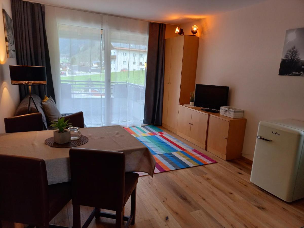 Dorf.Apart Neustift im Stubaital Eksteriør billede