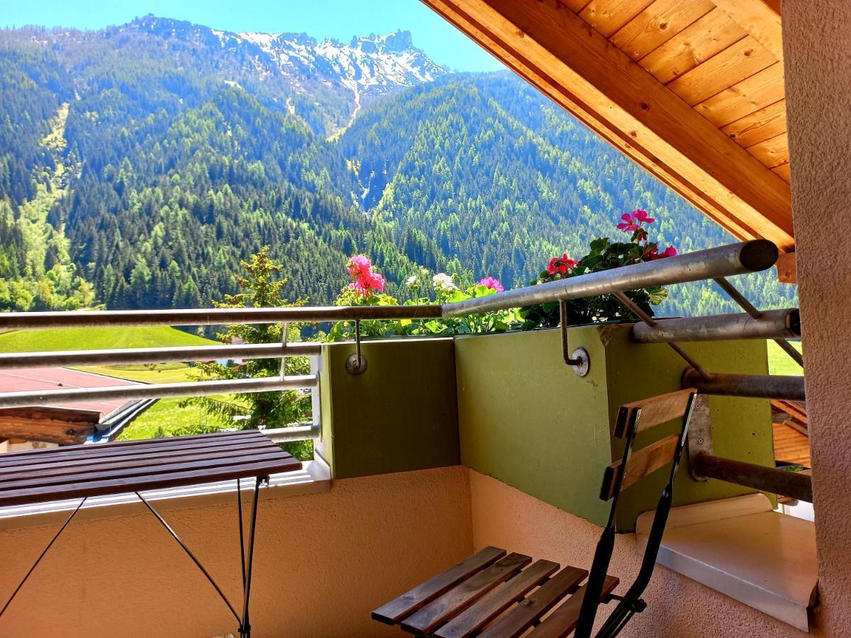Dorf.Apart Neustift im Stubaital Eksteriør billede