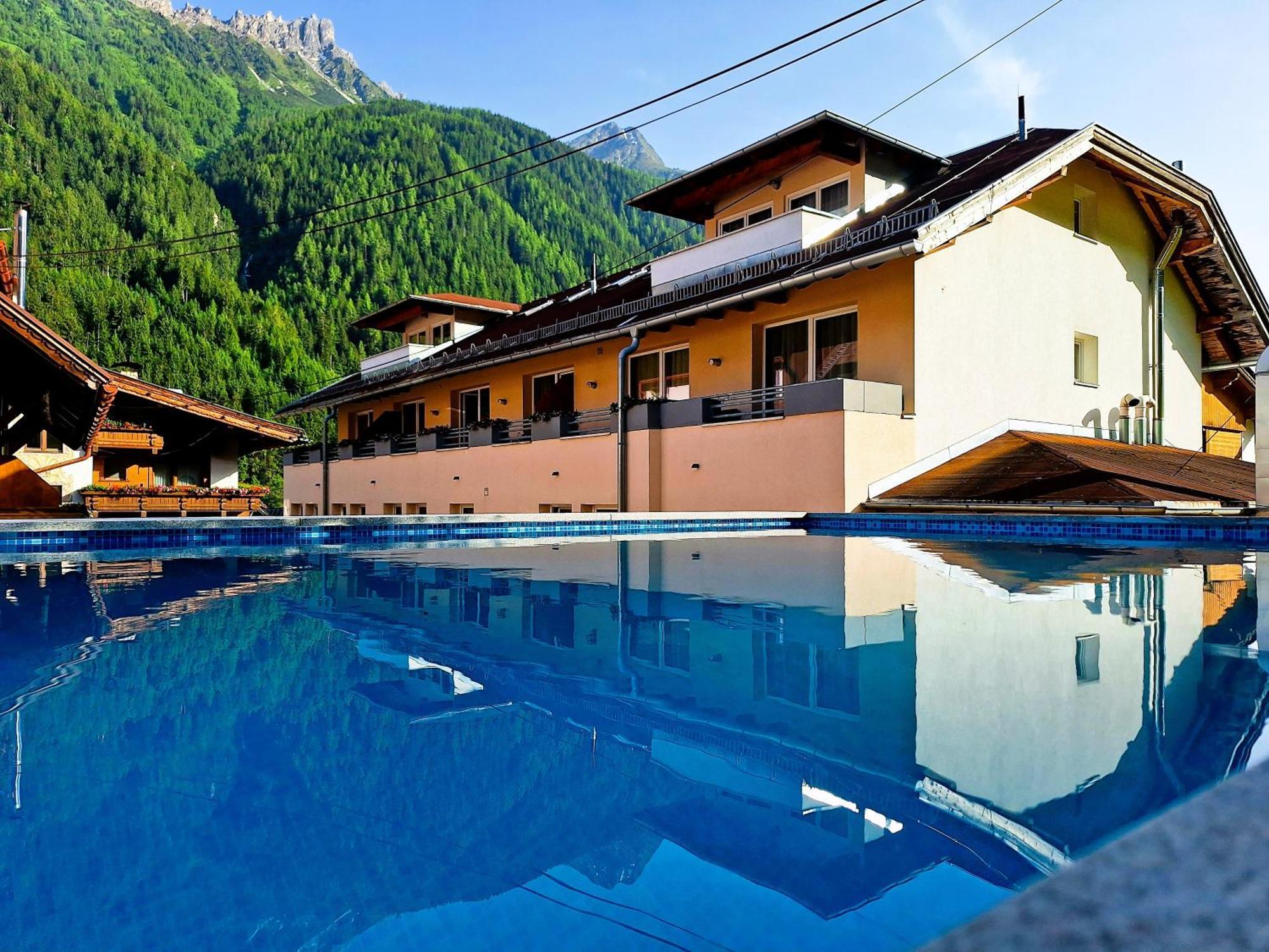 Dorf.Apart Neustift im Stubaital Eksteriør billede